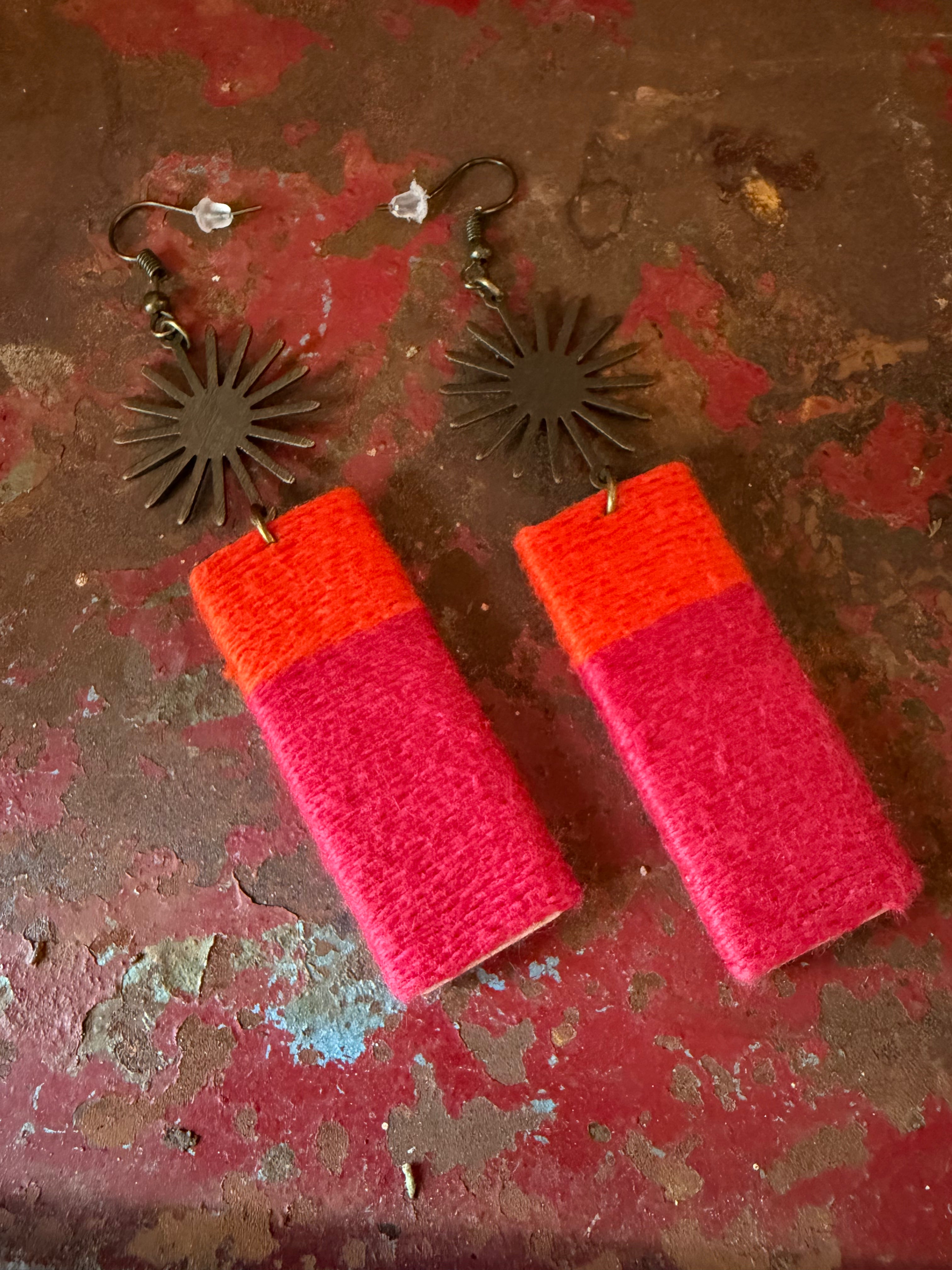 Earrings - Orange & pink - Brass sun