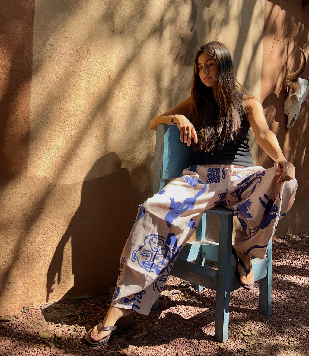 Jogger Pants • Large • Screen Printed