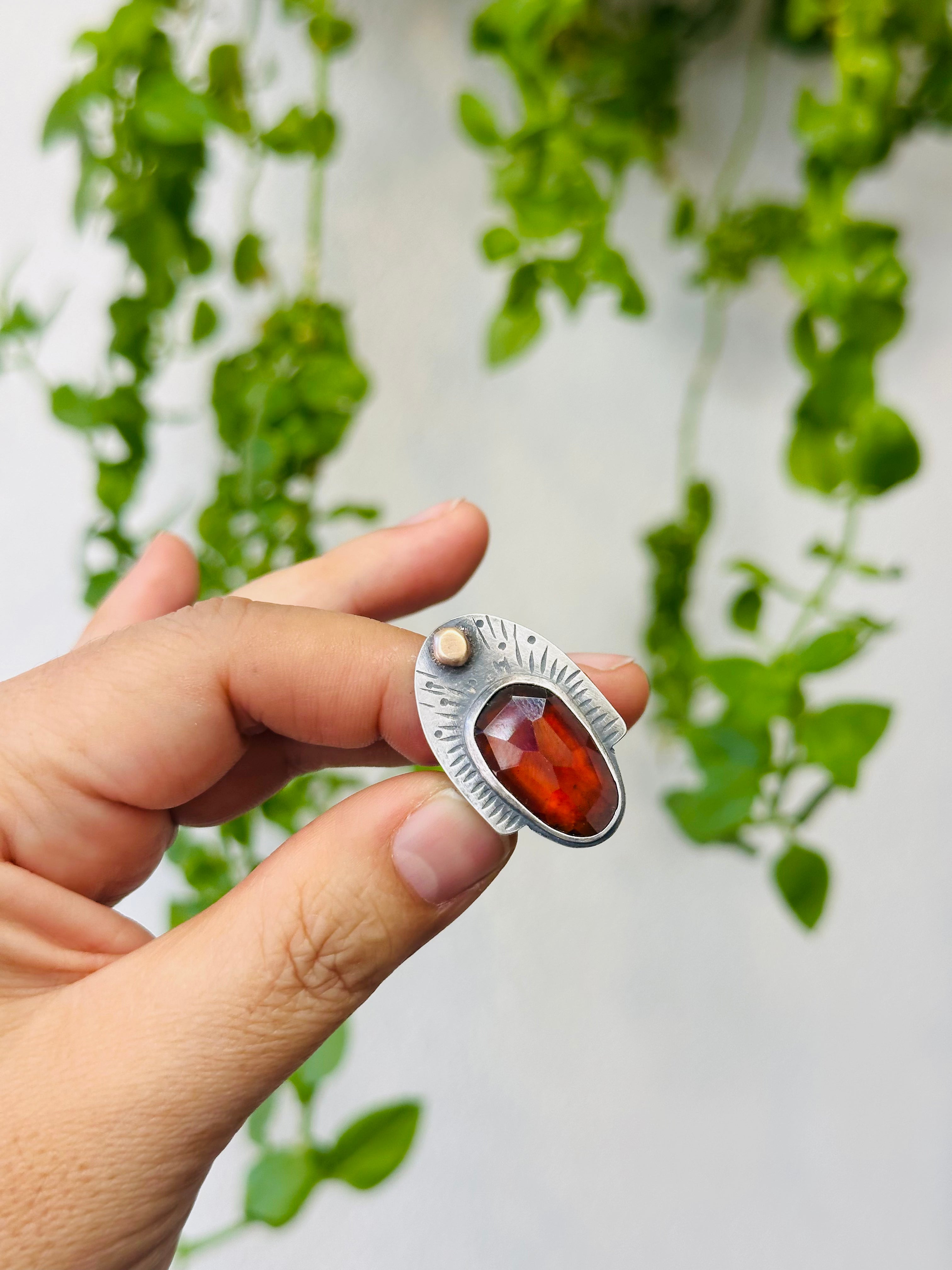 Hessonite Garnet & Sterling Silver Ring - size 6