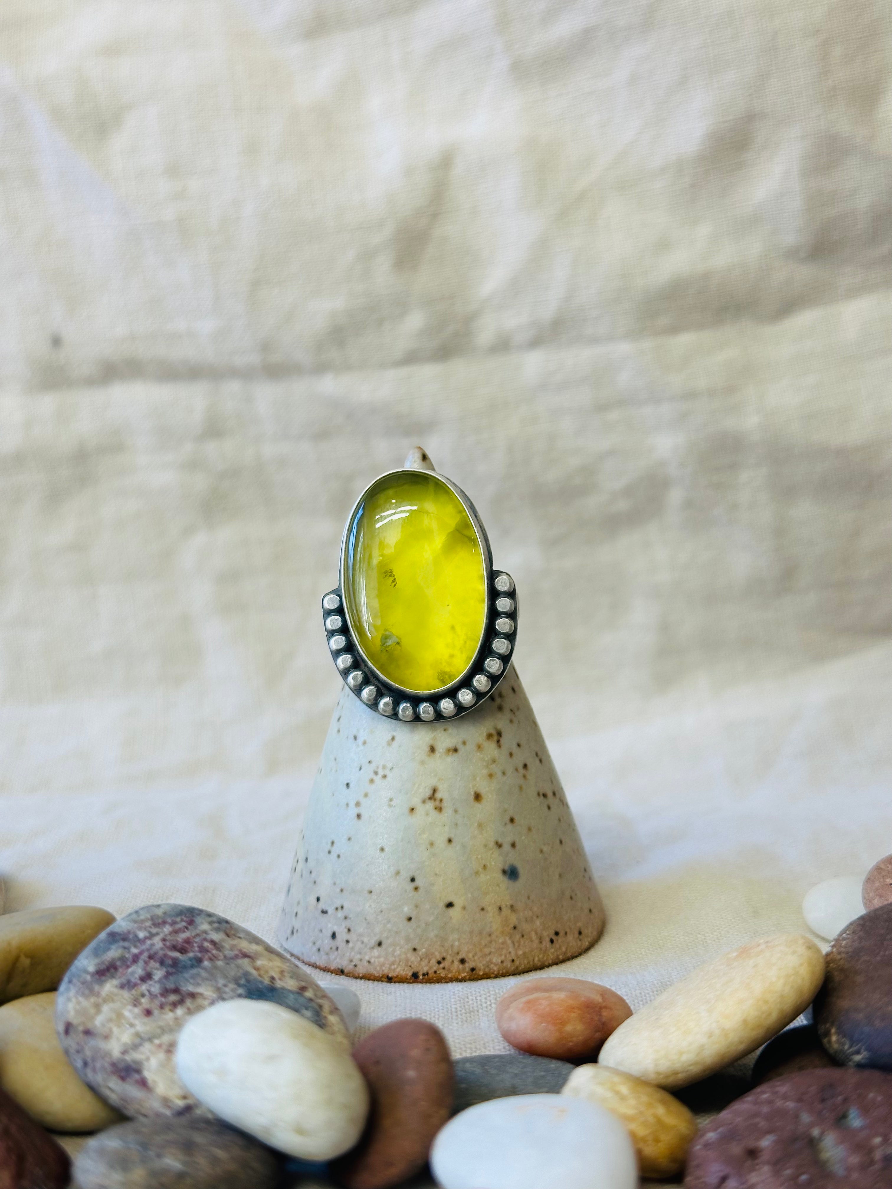 Yellow Chalcedony & Sterling Silver Ring - Size 8.75