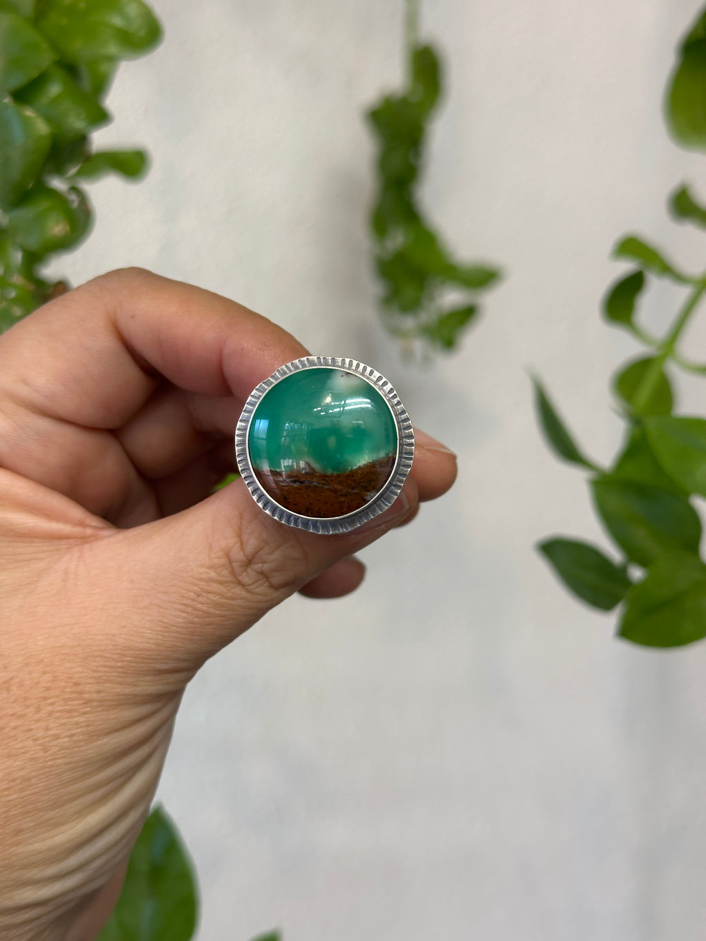 Australian Yerilla Chrysoprase & Sterling Silver Statement ring - Size 6.75