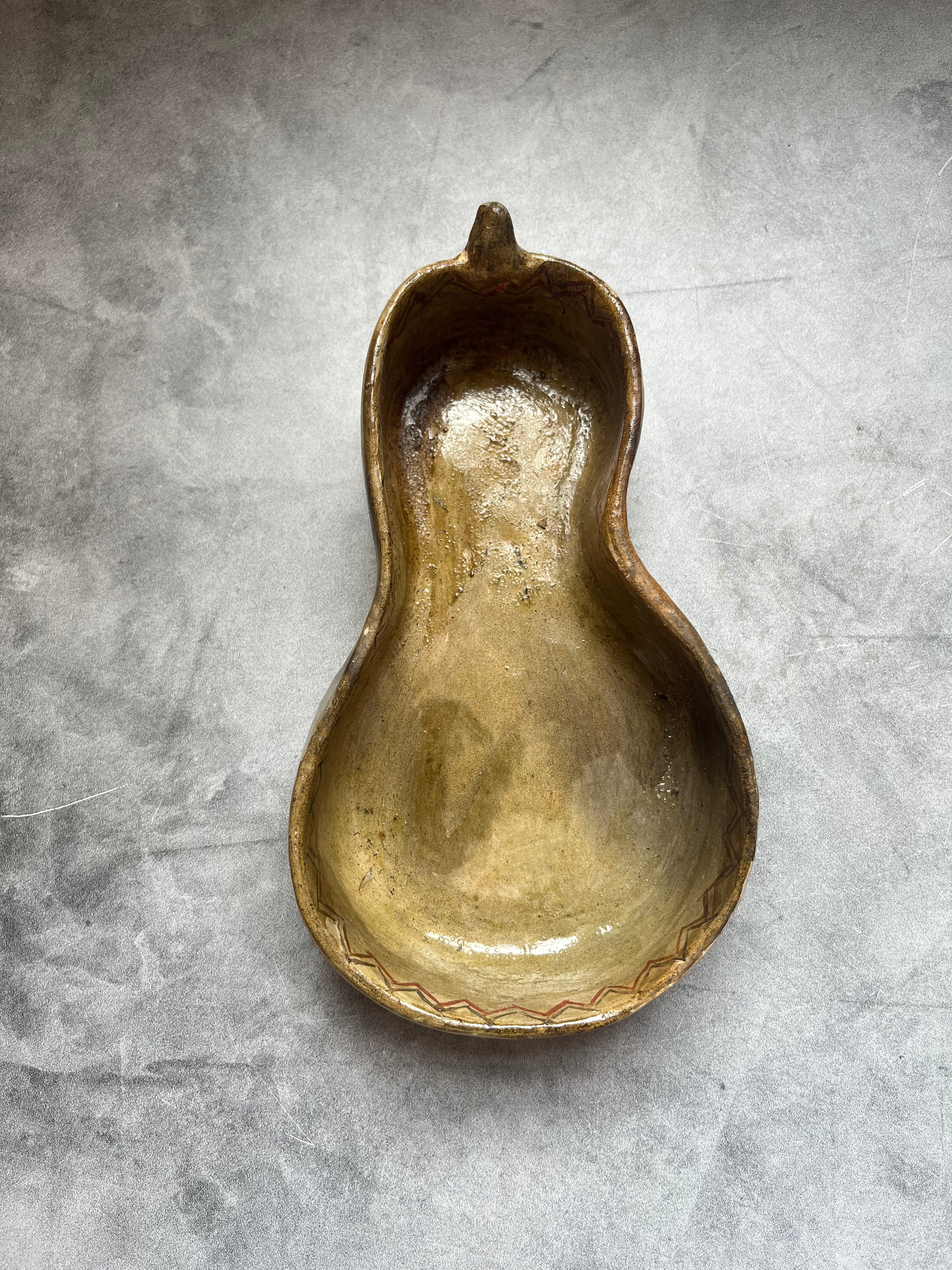 Awajun Ceramic Bowl - Squash shaped