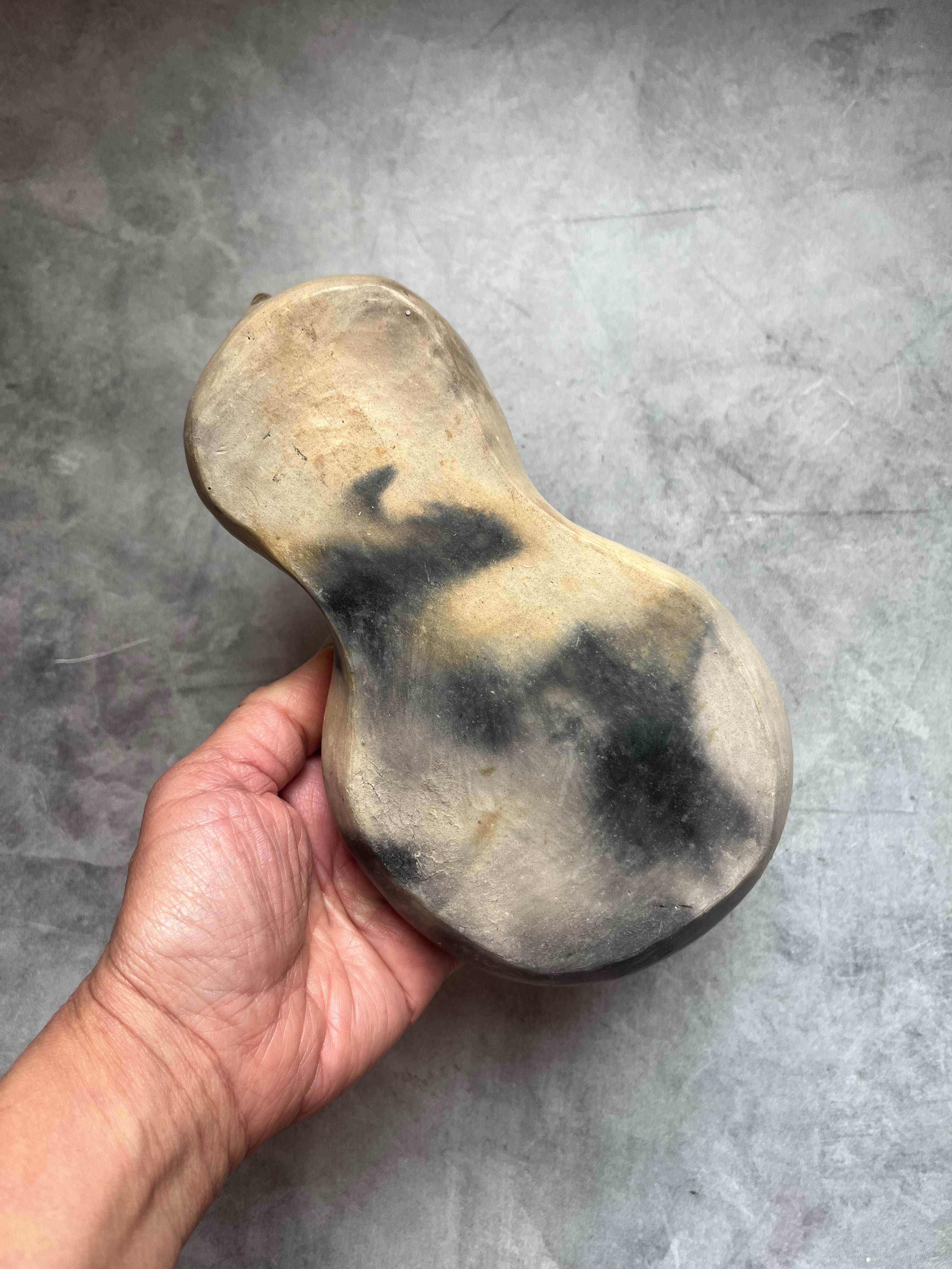 Awajun Ceramic Bowl - Squash shaped