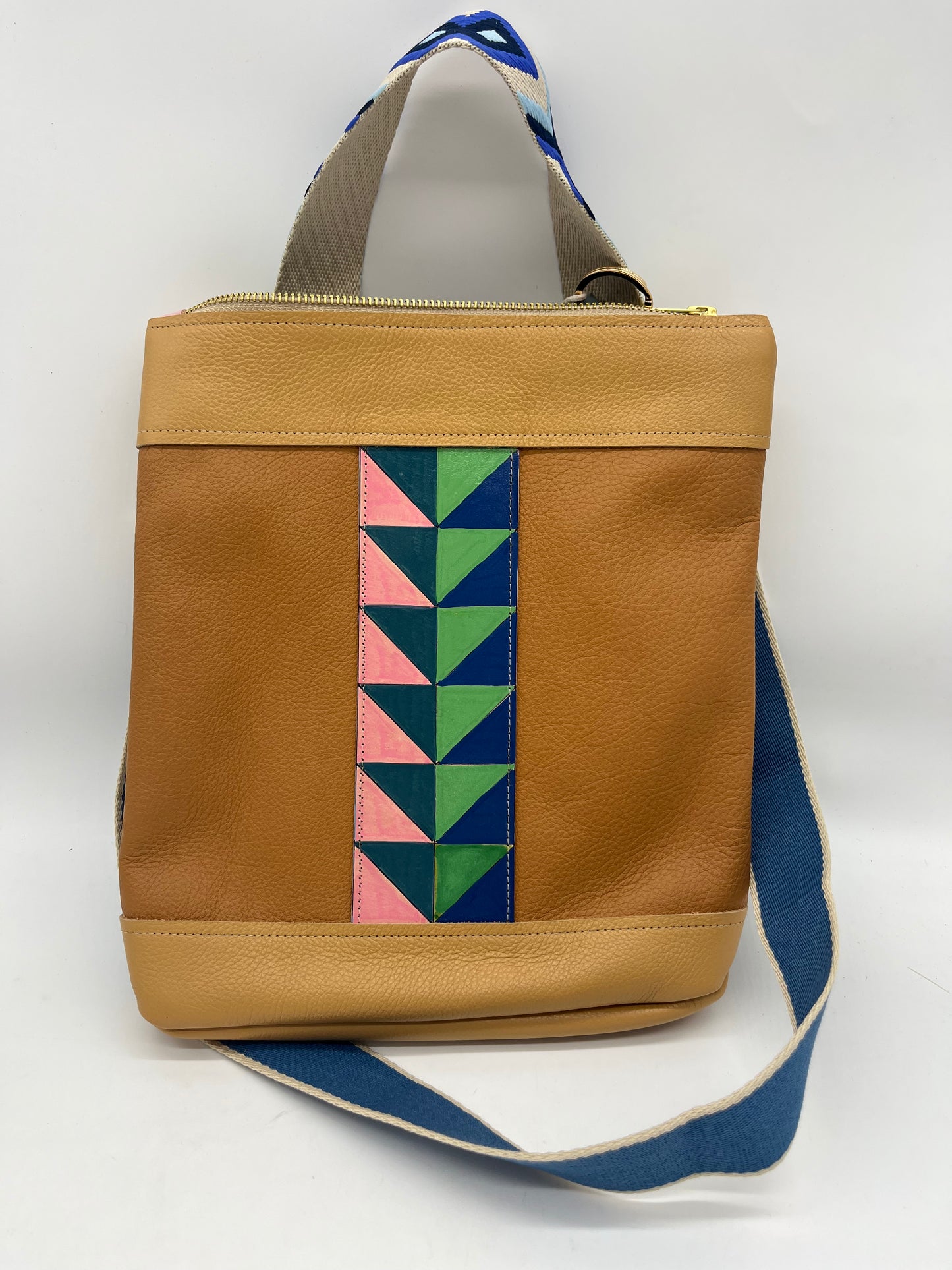 Crossbody Bag with arm strap - Camel and Blue