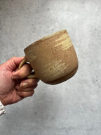 Mug ~ straw matte + satin green interior