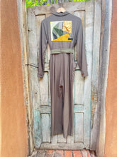 Load image into Gallery viewer, Olive Green Linen - Jumpsuit - Longsleeve
