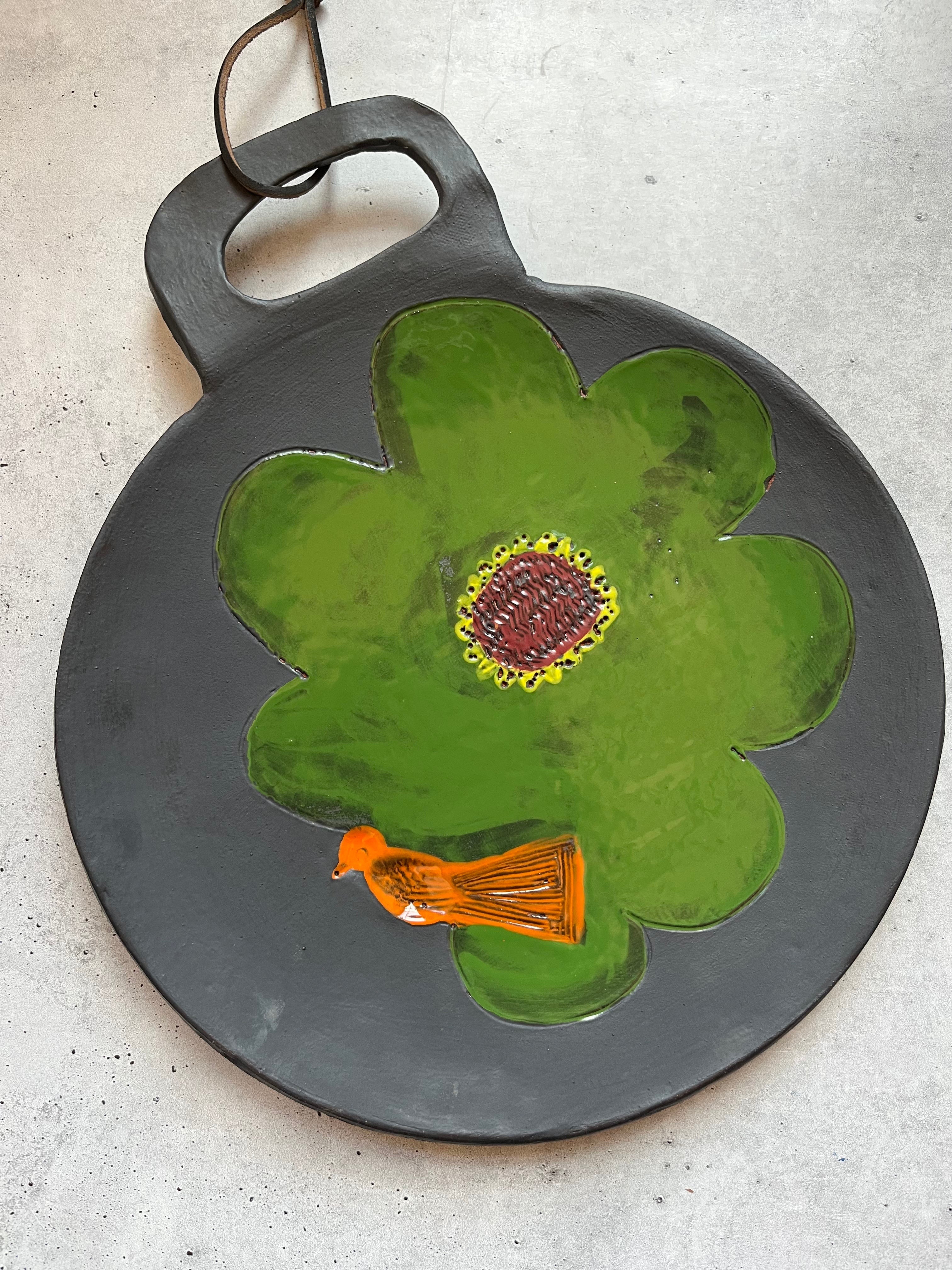 Circular Platter with Handle - Black