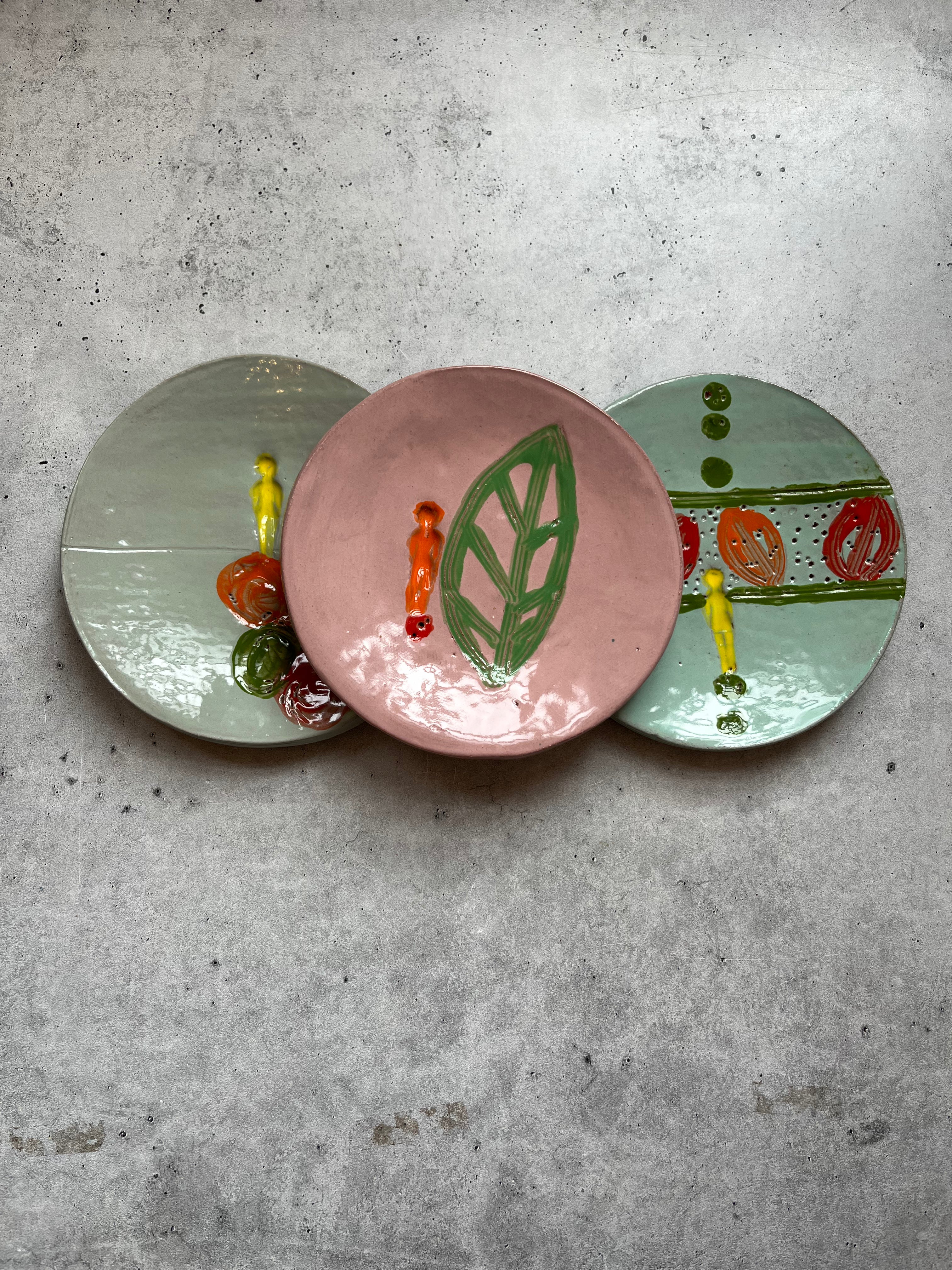 Plates ~ 6.5” Round