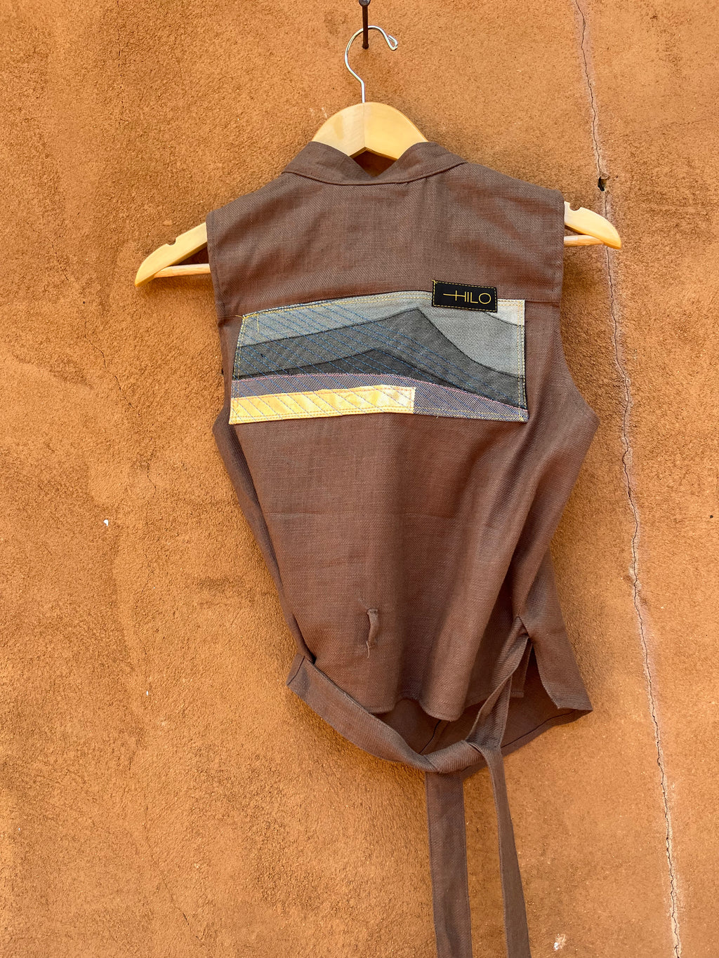 Front tie top - brown