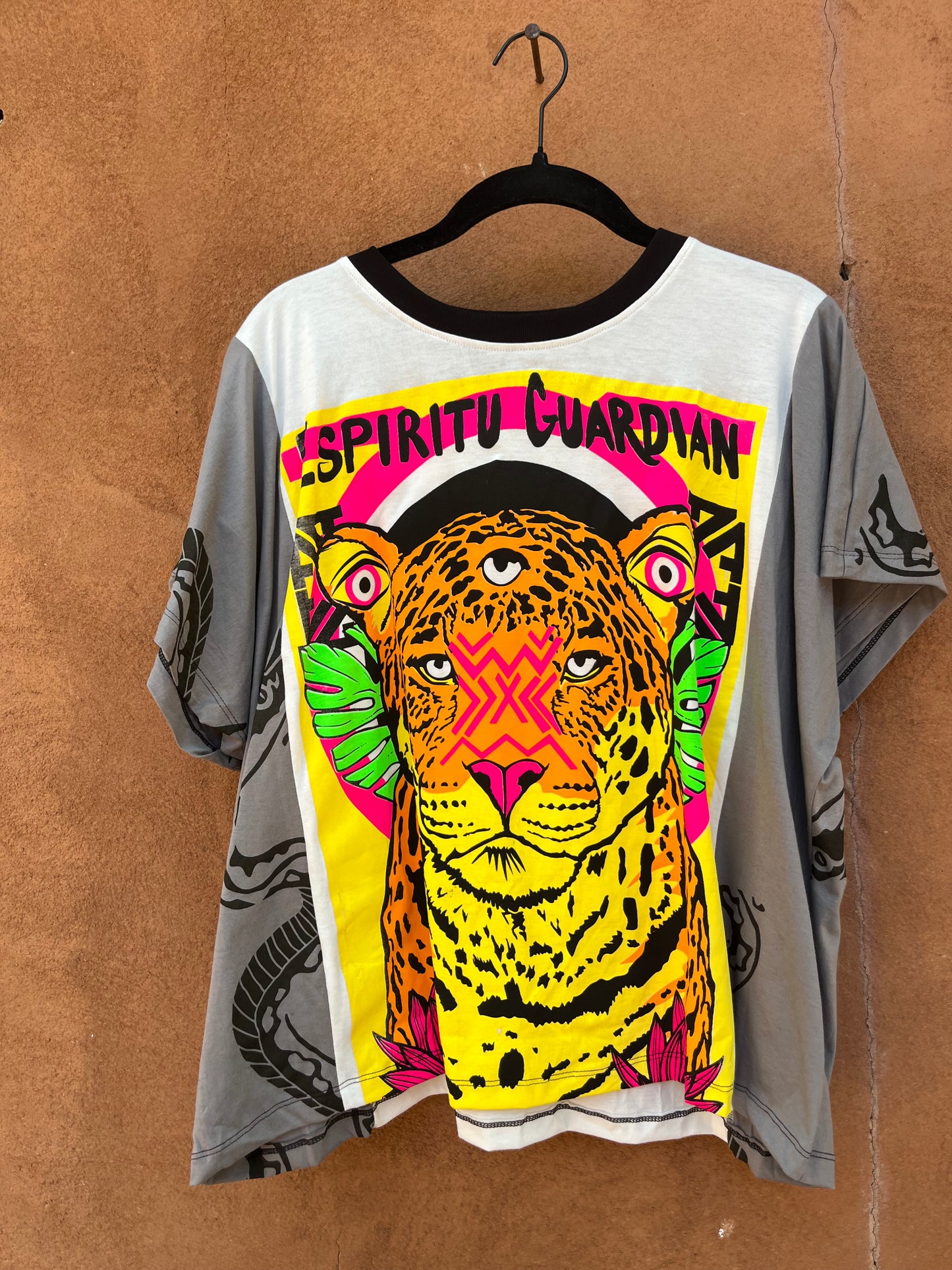 Screenprinted Box top ~ L ~ 100% Raw cotton blend