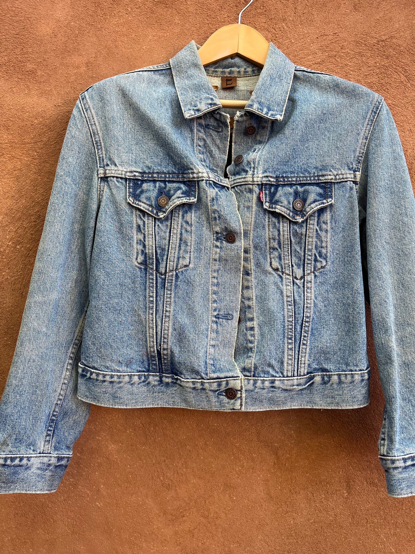 Vintage Levi’s jacket ~ Woman's Small