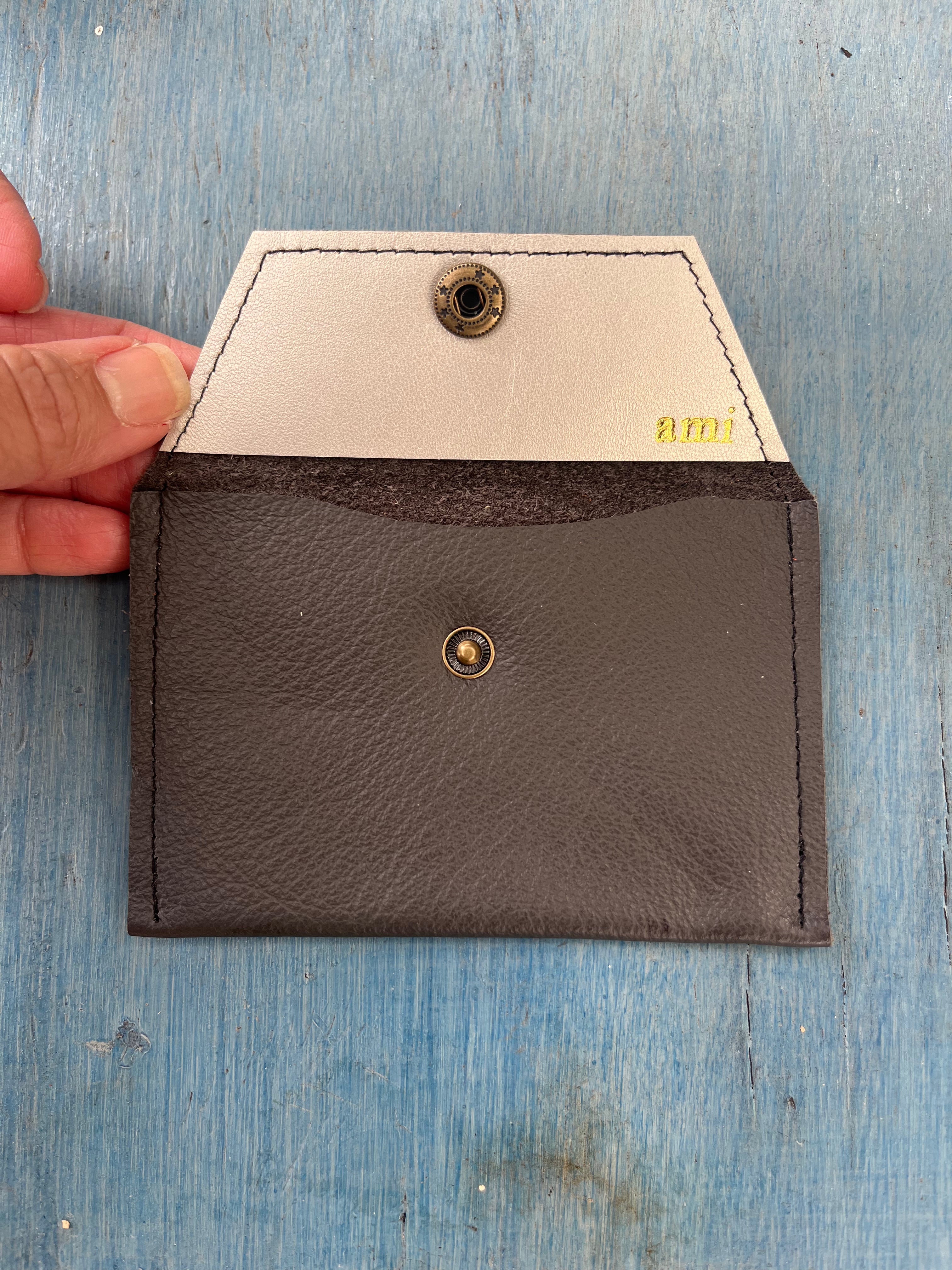 Small Leather pochette - Solid colors