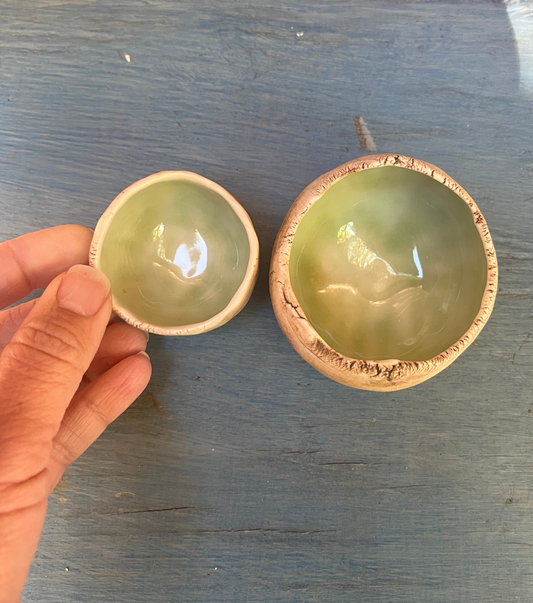 Influx Ceramics ~ pinch pot ~ mint