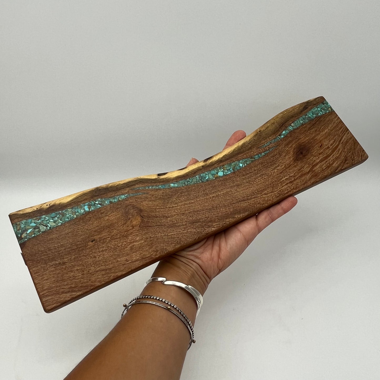 Knife block with Kingman turquoise inlaid