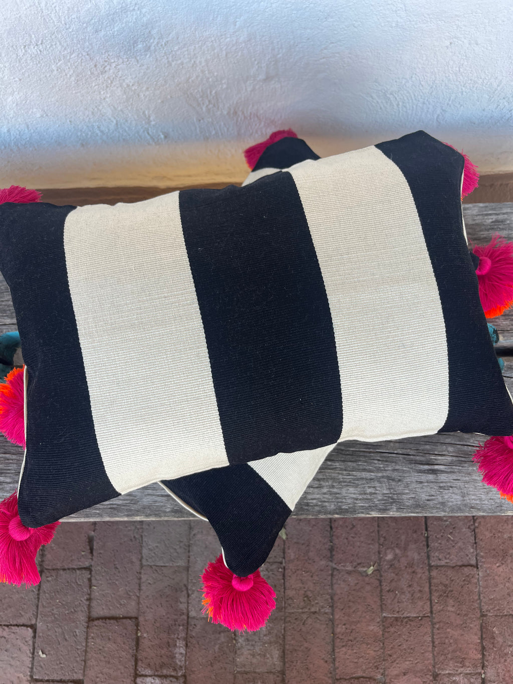 Rectangle pillowcase wide lines black and white - 12” x 18”