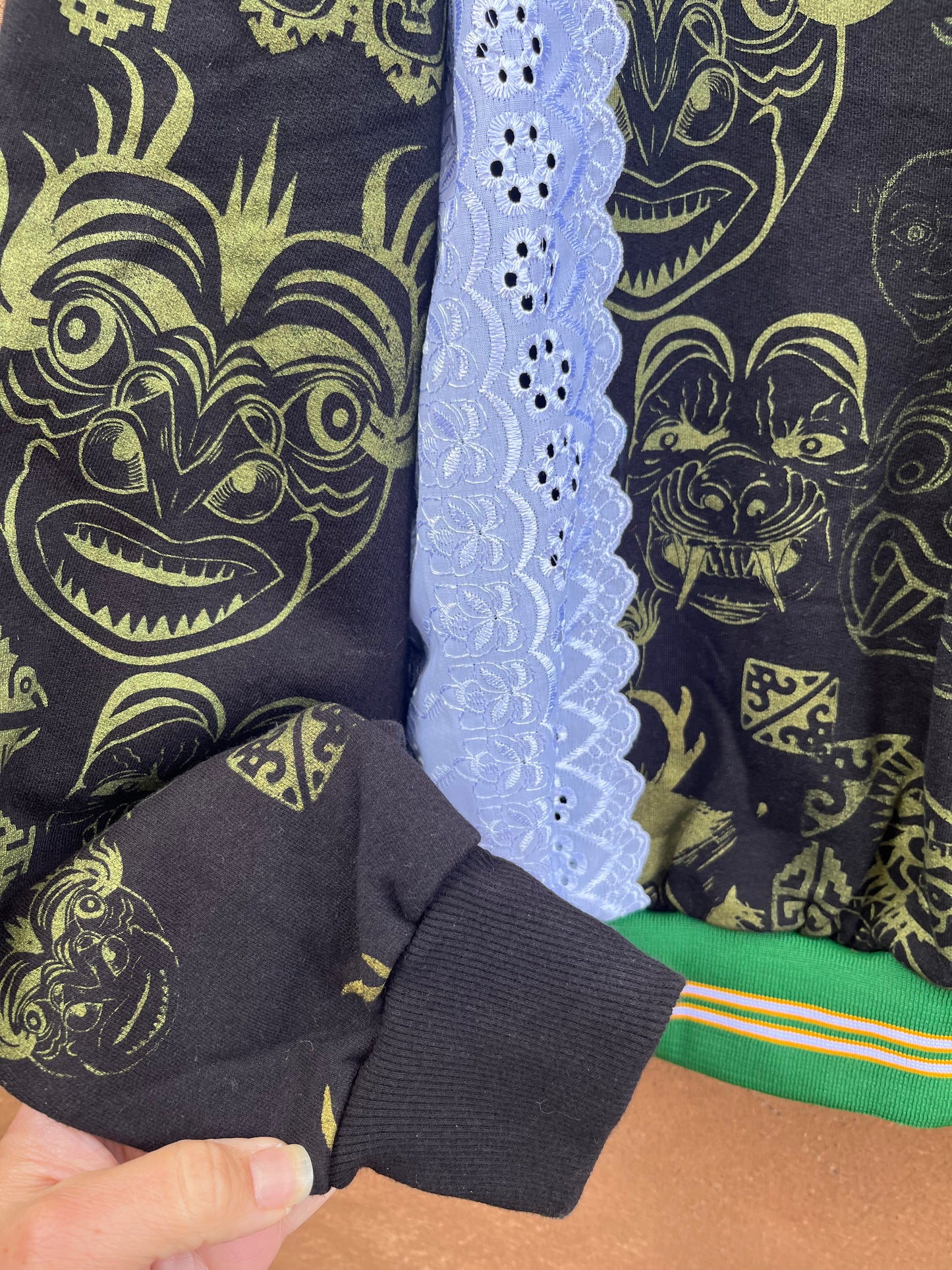 Sweatshirt ~ Screen Printed ~ XL