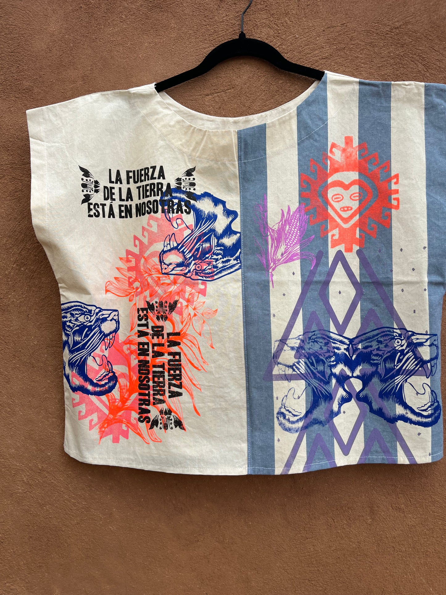 Screenprinted Box top ~ XL ~ Tocuyo ~ 100% Raw cotton