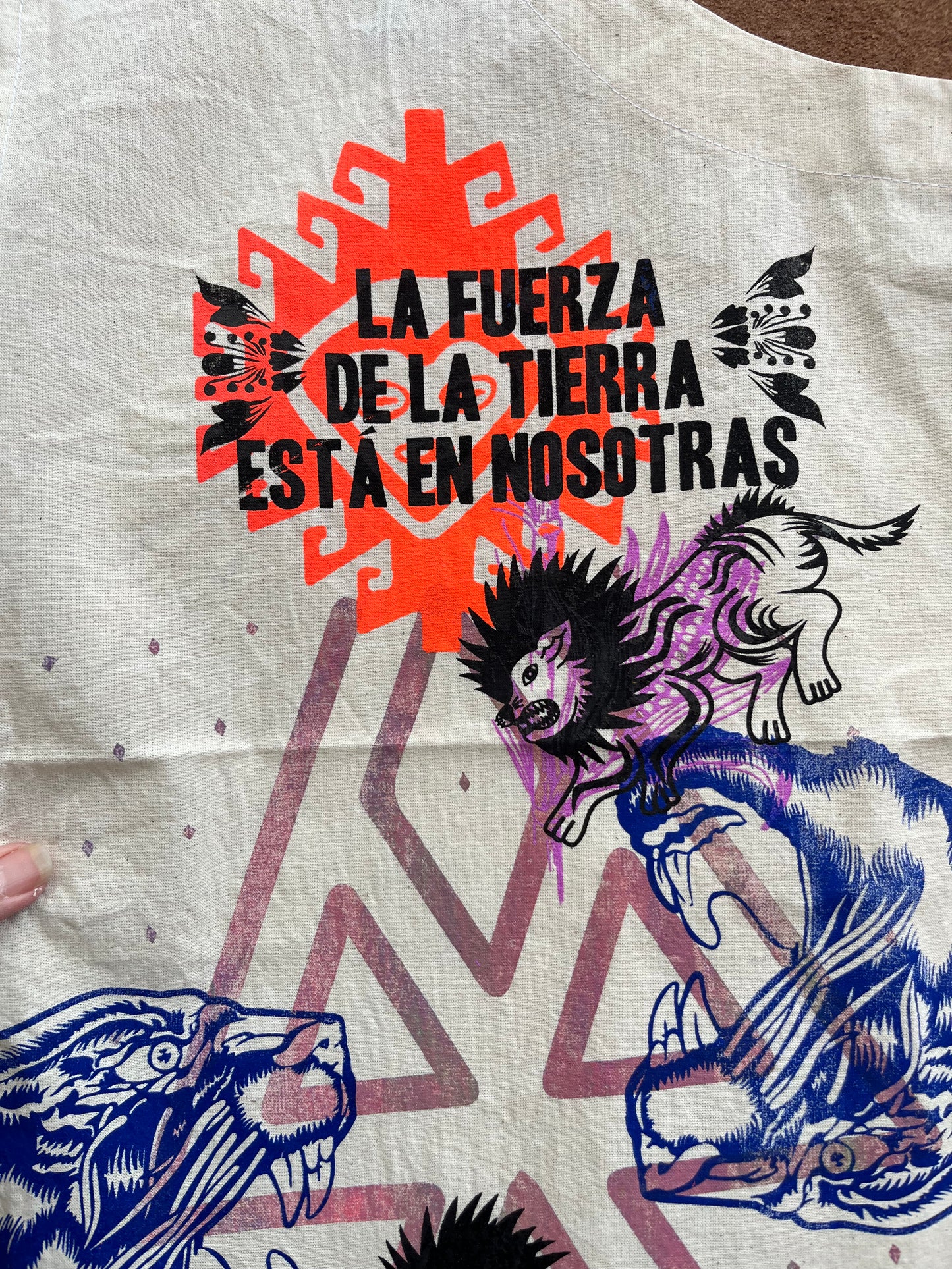 Screenprinted Box top ~ XL ~ Tocuyo ~ 100% Raw cotton