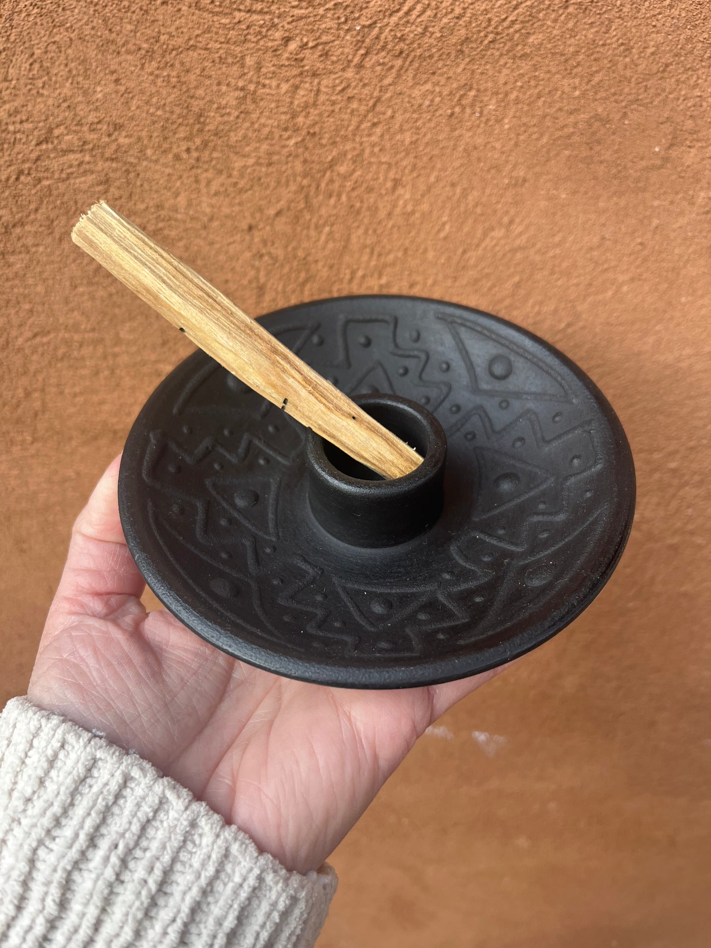 Chulucanas Ceramic Incense Holder ~ Black Matte ~ Geometric