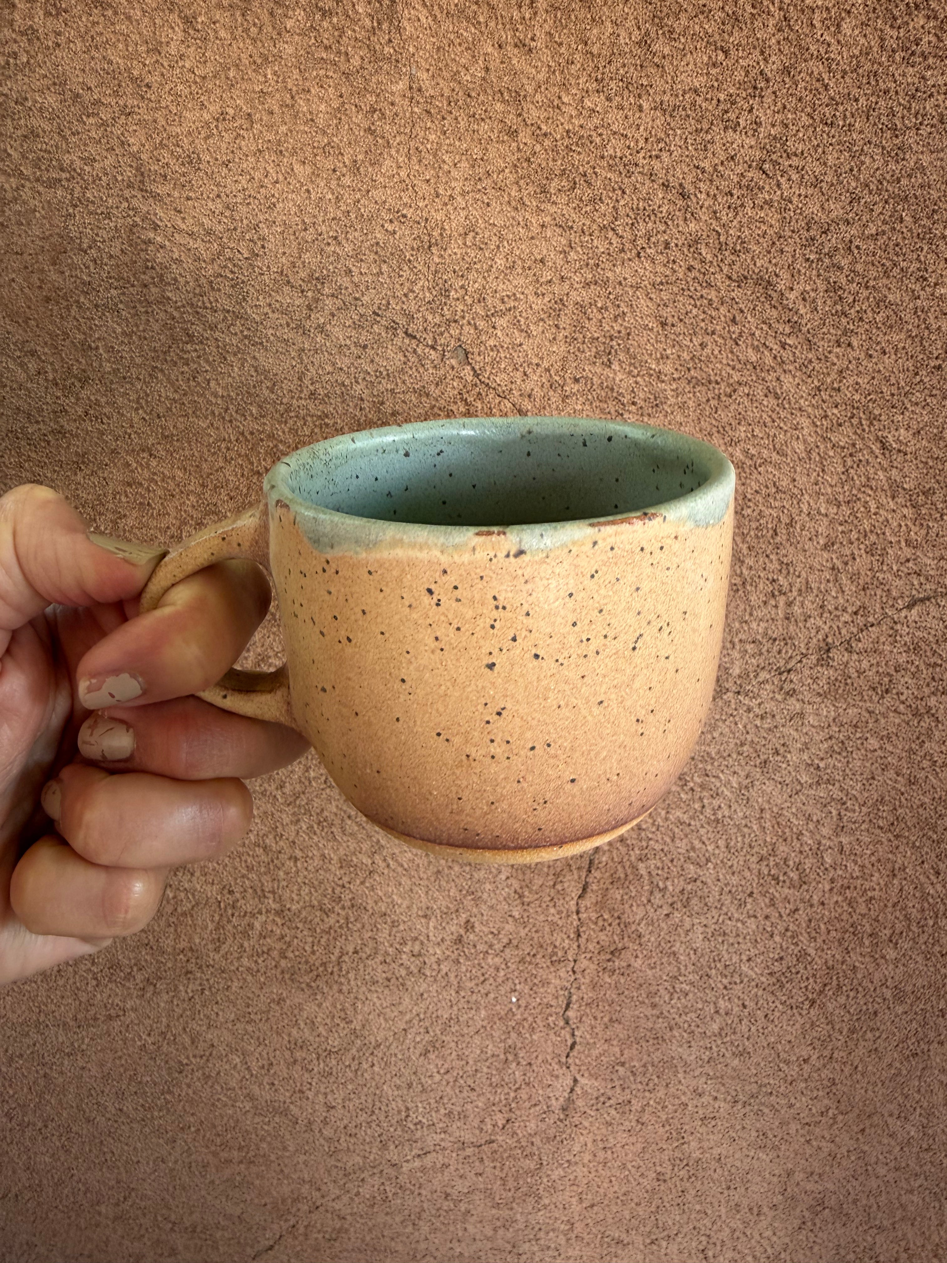 Antelope Mug - green interior