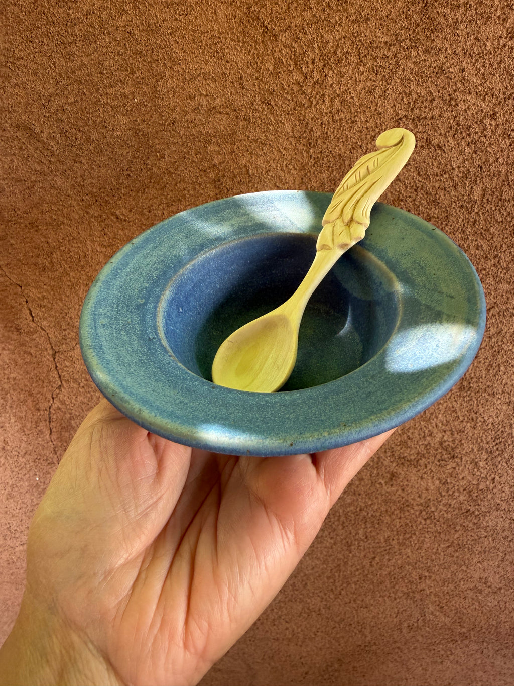 Rimmed Bowls - blue - Stoneware