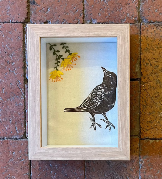 Shadow box ~ bird ~ yellow flowers