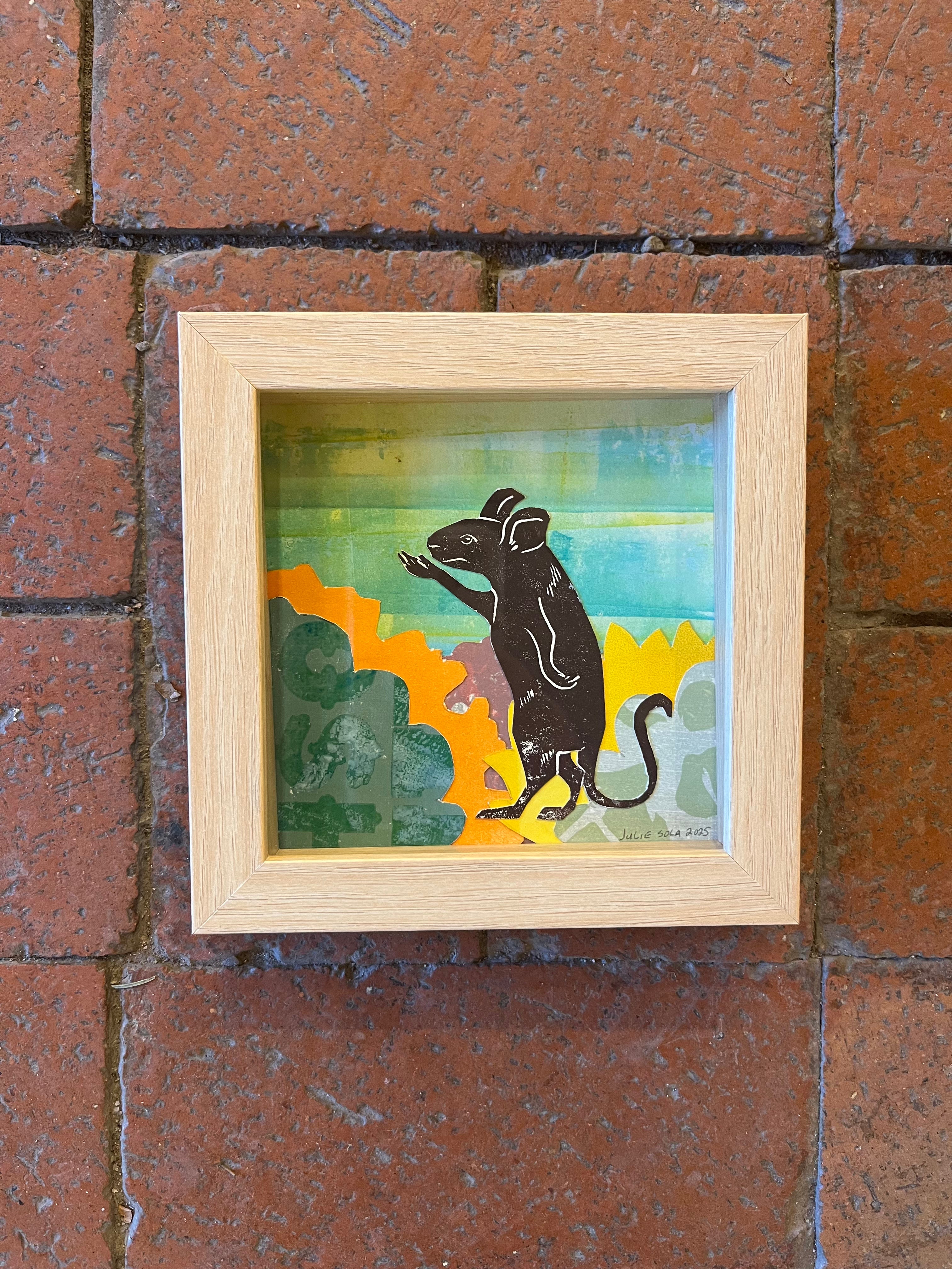 Shadow box ~ mouse ~ multicolor