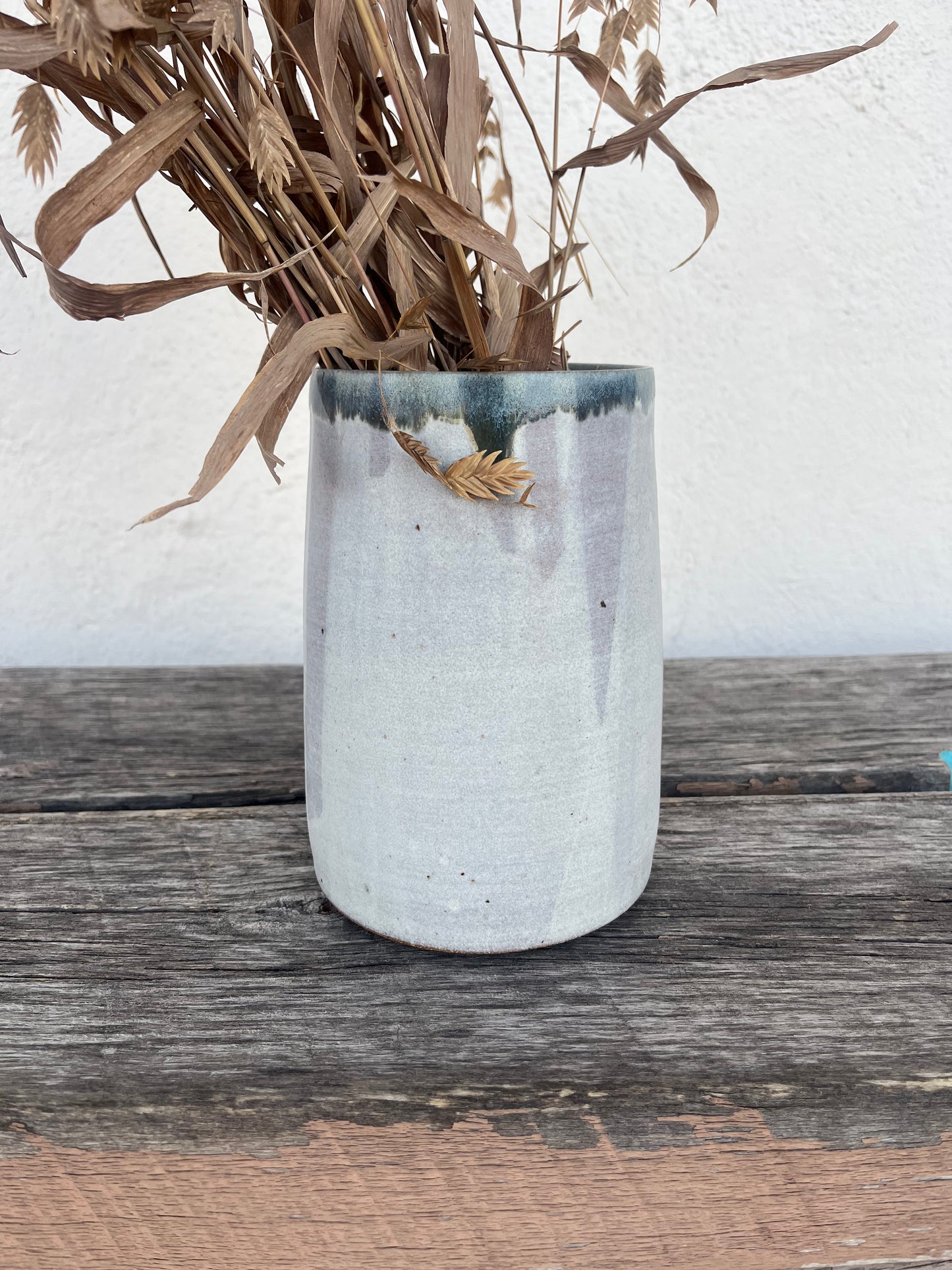 Off white vase with cobalt green interior - Stoneware