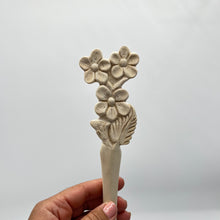 Load image into Gallery viewer, Slotted Ladle - Aleli Flower
