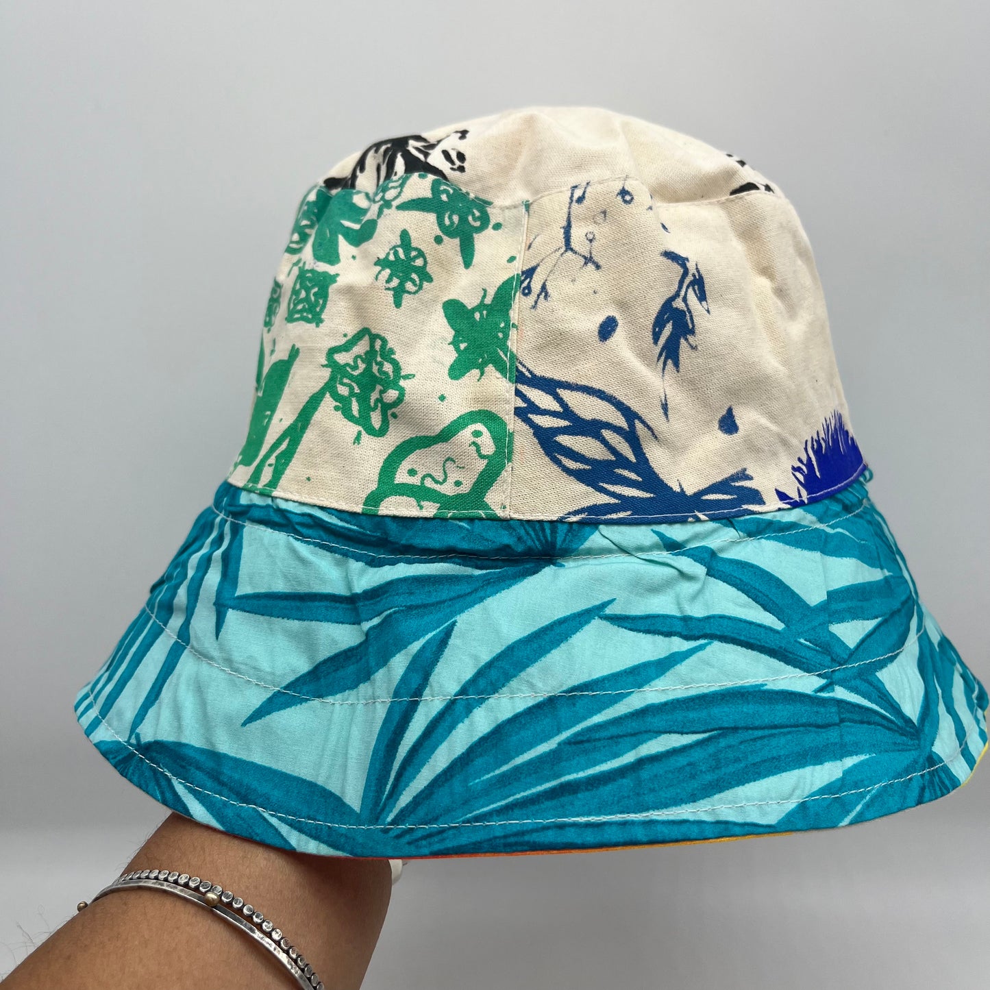 Bucket hat ~ screen printed ~ reversible