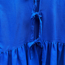 Load image into Gallery viewer, Front tie top - Linen - Blue
