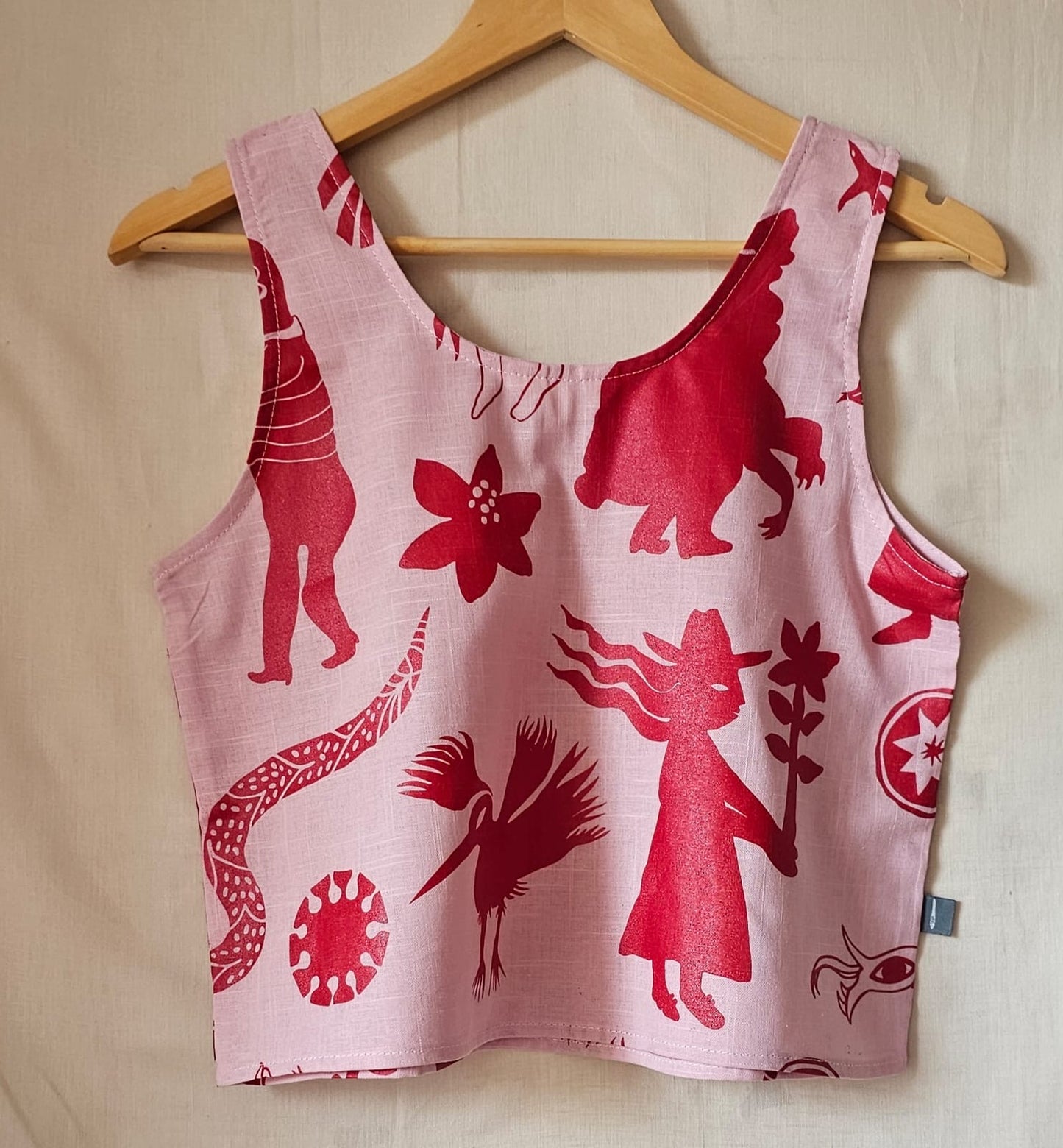 Tank tops ~ Medium - Screen Printed