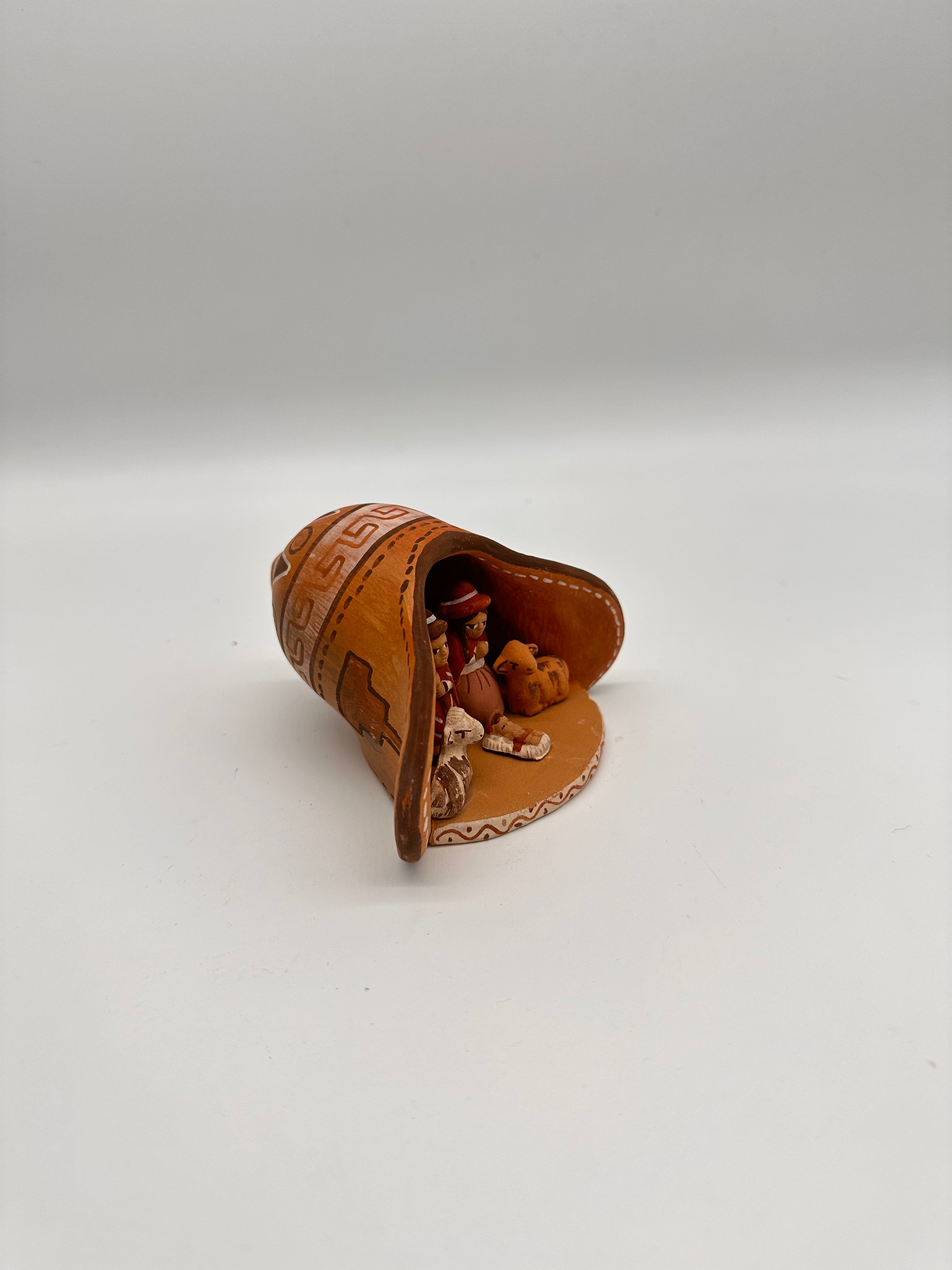 Nativities inside “chuyo” - small & medium