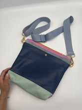 Load image into Gallery viewer, Crossbody bag - Blue, green and Pink
