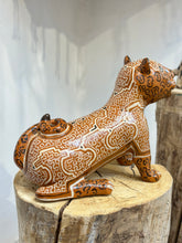 Load image into Gallery viewer, Jaguar Sitting - Shipibo Sculpture
