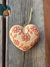 Load image into Gallery viewer, Round heart ~ wall folk art

