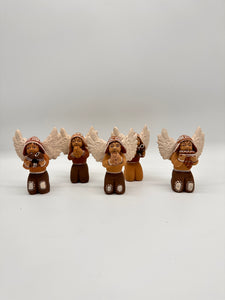 Angels playing instruments - Angelitos
