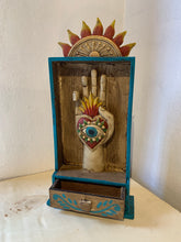 Load image into Gallery viewer, Retablo &quot;All Seeing Heart in Hand&quot;

