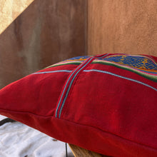 Load image into Gallery viewer, Pillowcase - Large size, Andean textiles
