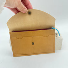 Load image into Gallery viewer, Solid Leather Wallets ~ card pockets and zipper
