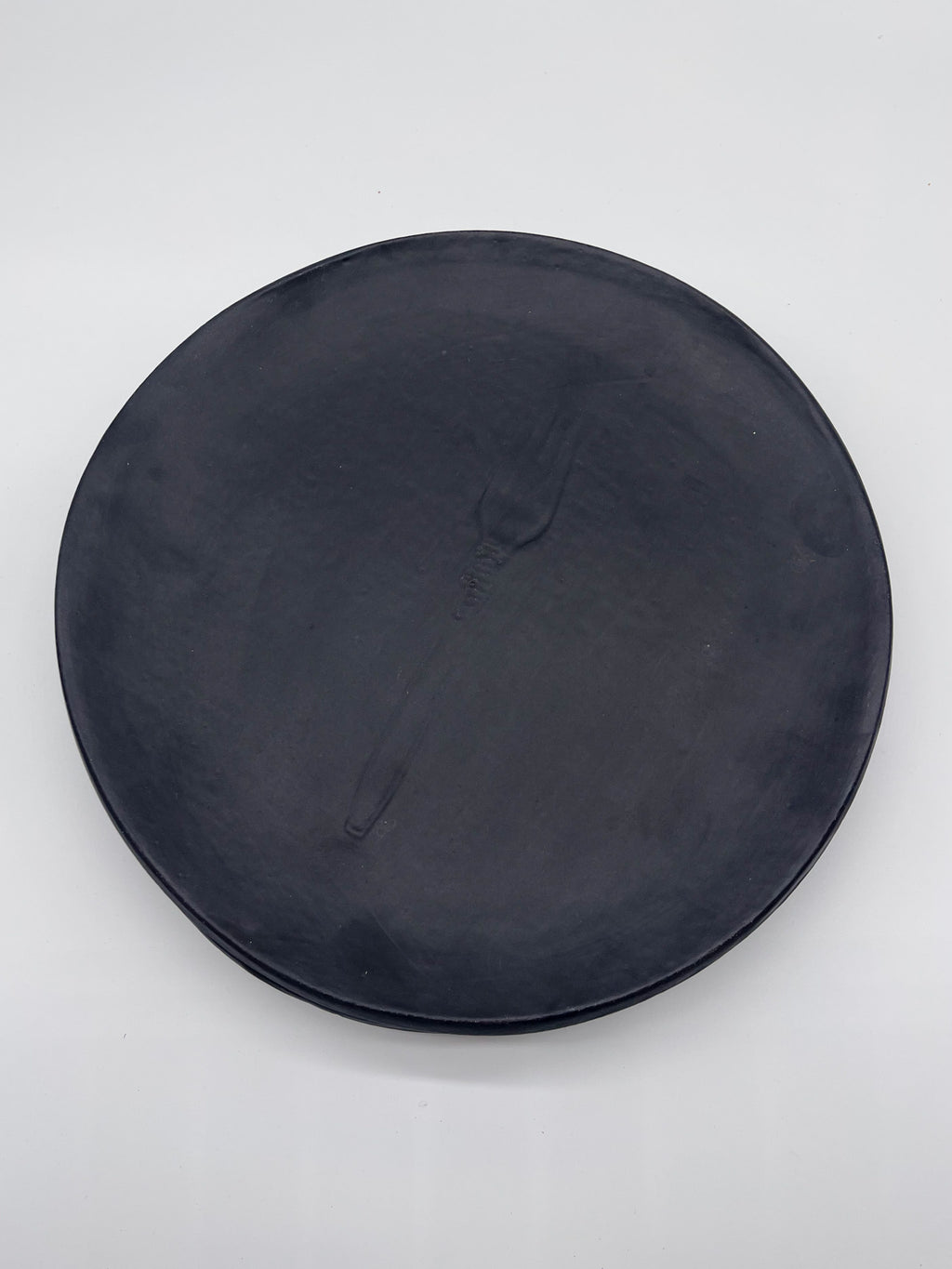 Round Dinner Plates - Black imprint on plate