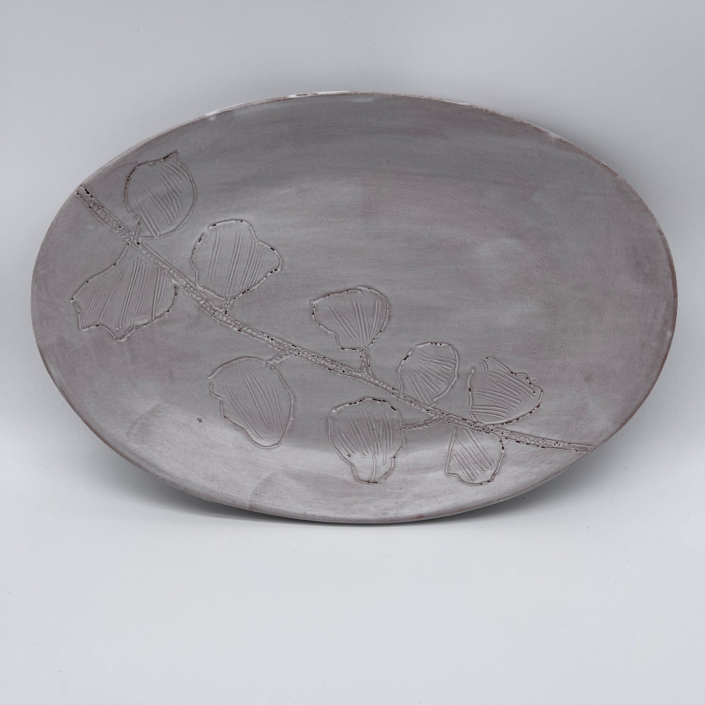 White Oval Platter with leaves engraved