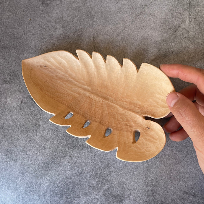 Leaf Tray ~ hand carves wooden trays