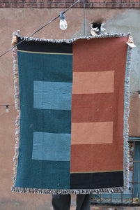 Split figure, cotton blanket