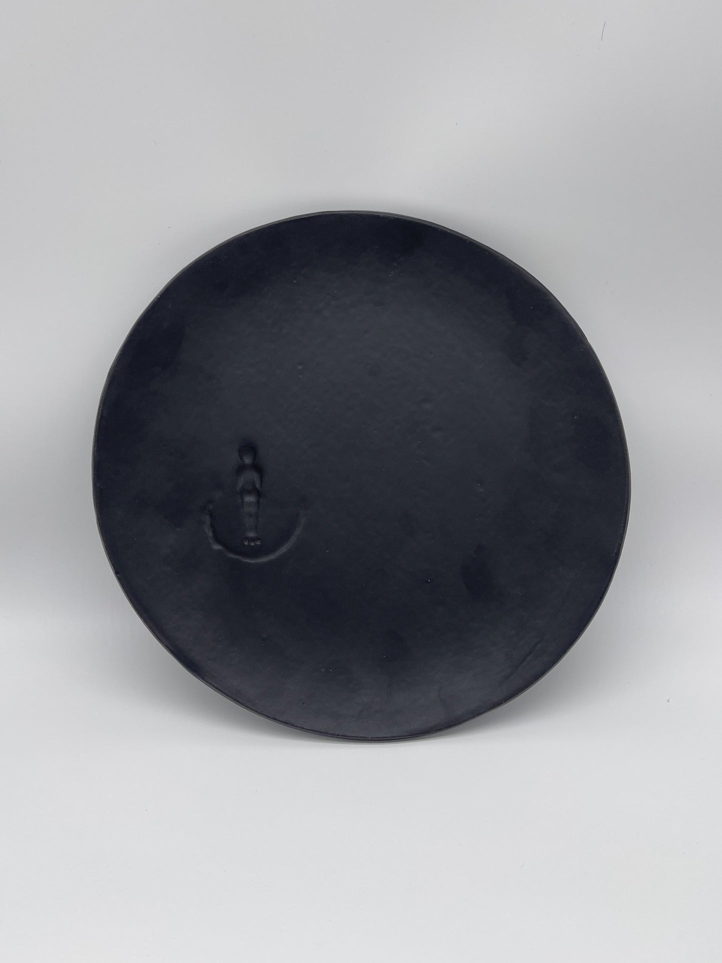 Round Dinner Plates - Black imprint on plate